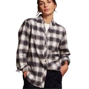 Weatherproof vintage Gray and White Plaid Shirt large